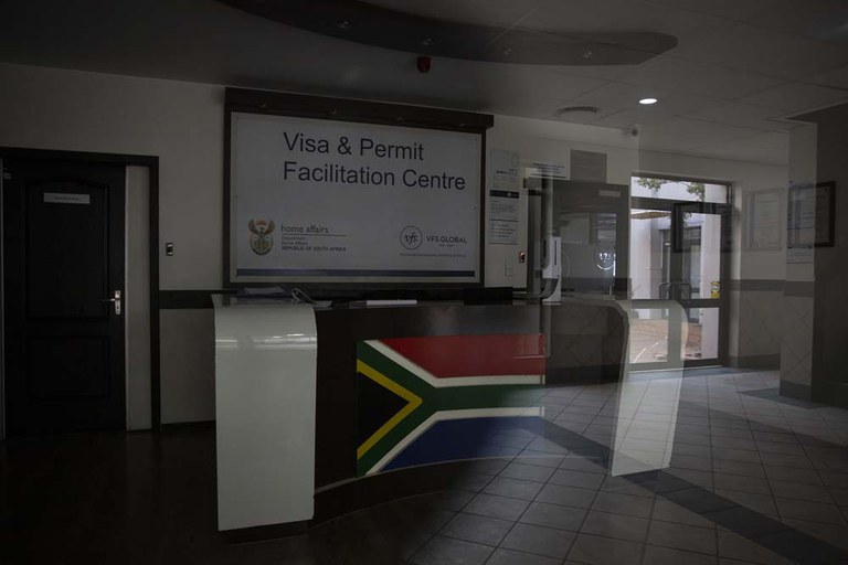 Application centre001.jpg